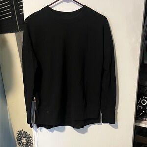 Women’s Black Crew Neck sweater